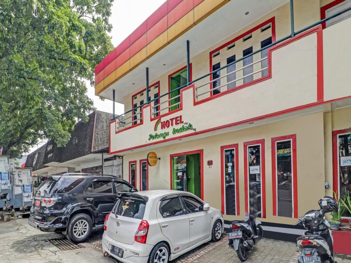 Spot On 90632 Hotel Pelangi Indah Paskal Bandung Kültér fotó