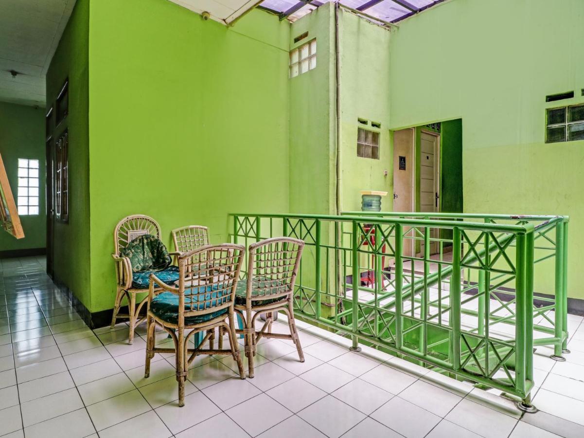 Spot On 90632 Hotel Pelangi Indah Paskal Bandung Kültér fotó