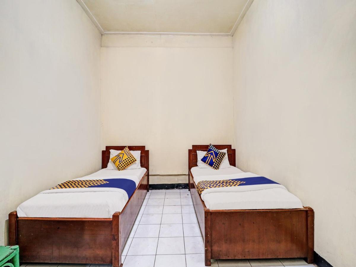 Spot On 90632 Hotel Pelangi Indah Paskal Bandung Kültér fotó