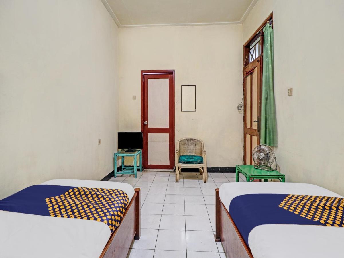 Spot On 90632 Hotel Pelangi Indah Paskal Bandung Kültér fotó